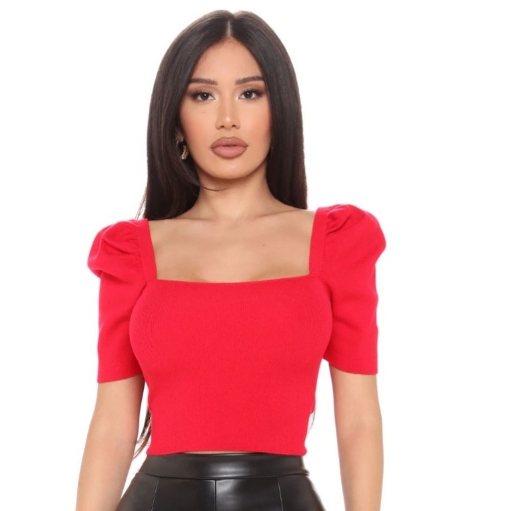 💥NWT Fashion Nova red Top size 1X